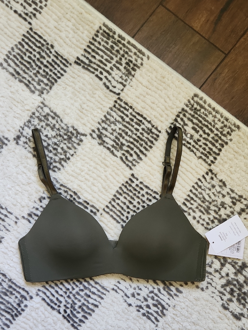 Auden Lightly Lined Wirefree Bra 32A